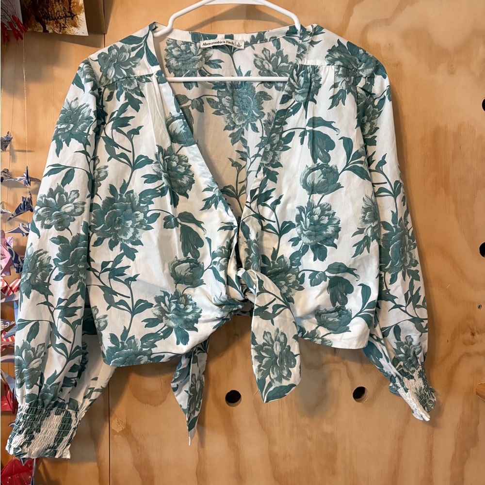 NWOT Floral Wrap Blouse - Green
